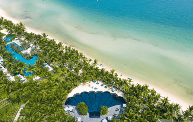 JW Marriott Phu Quoc Emerald Bay ở Kiên Giang được xaya dựng với kiến trúc ấn tượng