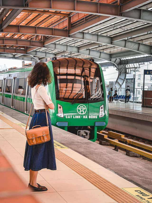Ga Cát Linh - Hà Đông: Điểm du lịch,sàn diễn thời trang của giới trẻ