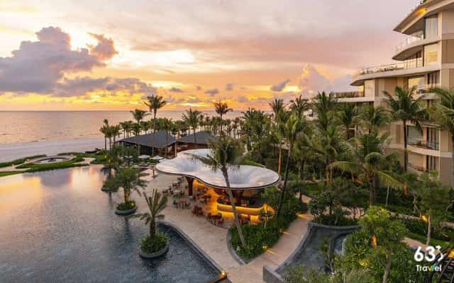 InterContinental Phu Quoc Beach Resort có view hồ bơi xịn sò tha hồ sống ảo