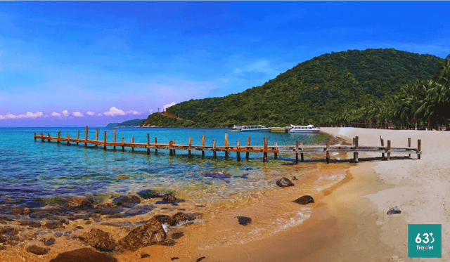 Bãi biển Hà My - Vi vu bãi biển hoang sơ đẹp top đầu châu Á