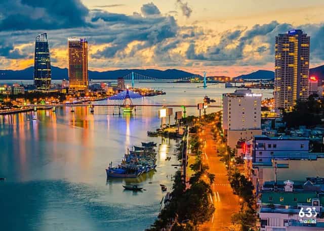 Vi vu Đà Nẵng ngắm dòng sông Hàn thơ mộng