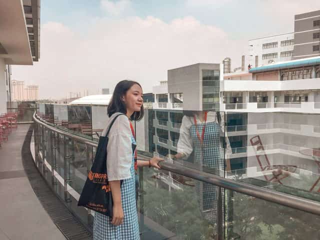 View sống ảo thần thánh từ lầu 5 thư viện tại trường đại học Tôn Đức Thắng HCM