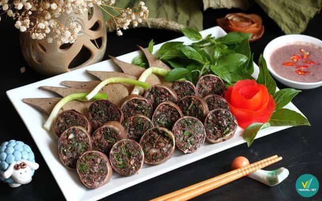 Lòng lợn nhồi gạo nếp