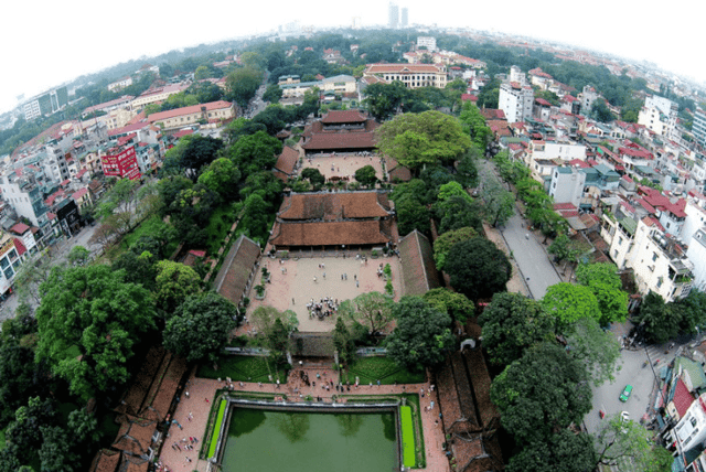 Toàn thể khung cảnh Văn Miếu
