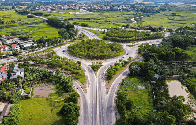 Chiêm ngưỡng cây cầu vượt sông dài nhất Việt Nam từ trên cao - 7