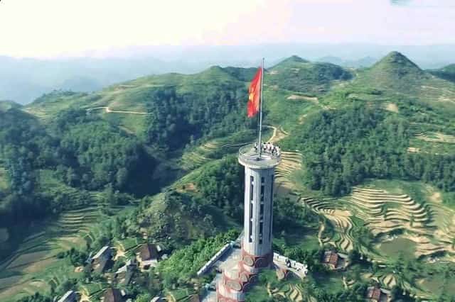 Lũng Cú Flagpole in Hà Giang