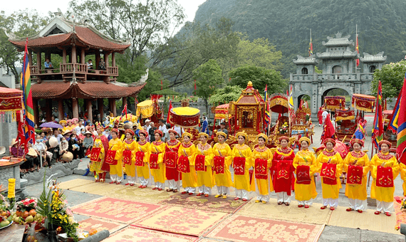 Thai Vi Temple Festival