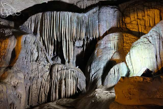 Exploring the wonders of Non Nuoc Cao Bang Geopark inside Nguom Ngao Cave