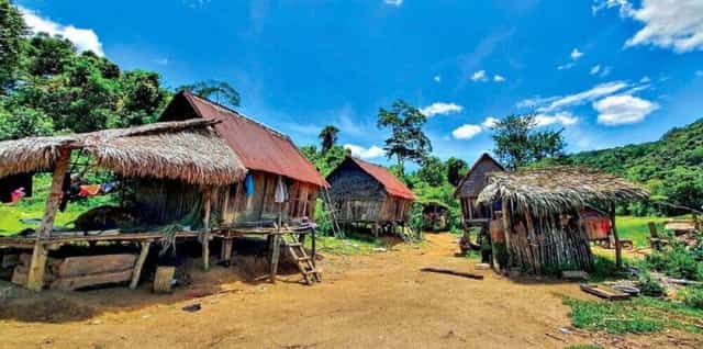 Lán trại Kon Plông của người dân tộc Bahnar