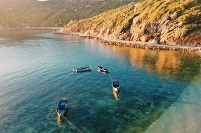 Bãi Thùng thuộc xã Vĩnh Hải, huyện Ninh Hải