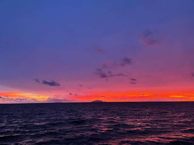 夕焼けは終わりも美しいという典型的な例
