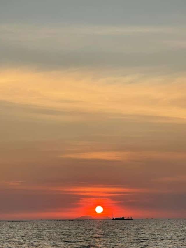ラックザー市の夕焼け