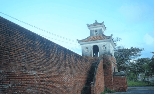 Initially built from earth, the citadel was later redesigned and rebuilt with bricks during Emperor Minh Mạng's reign