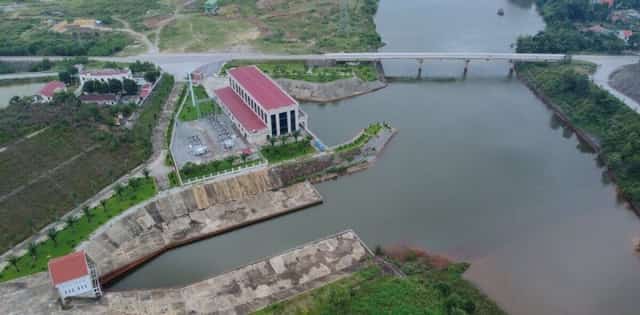 Công trình thuỷ lợi Ngàn Trươi - Cẩm Trang và hệ thống đường giao thông bê tông