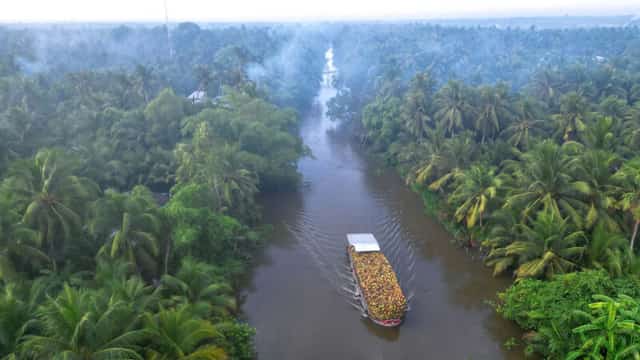 Peaceful scenery of Tra Vinh