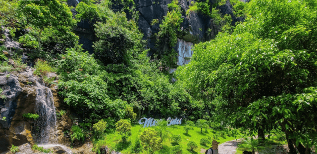 在“网红打卡天堂”舞洞欣赏浪漫秋景 - 3