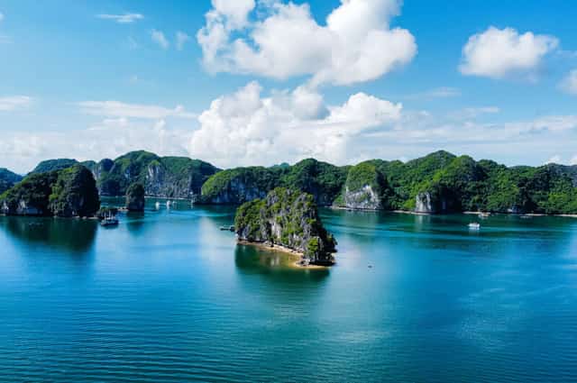 Lan Ha Bay captivates visitors even before they set foot here.