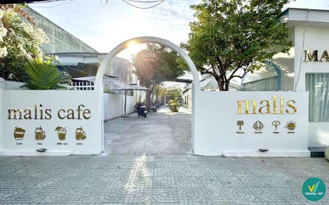 Malis Homestay