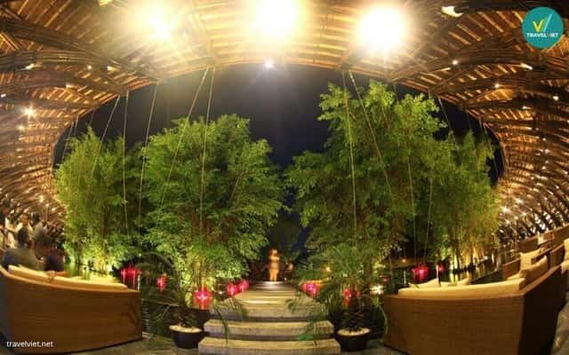 大莱竹屋综合体 (Tổ hợp Nhà Tre Đại Lải)