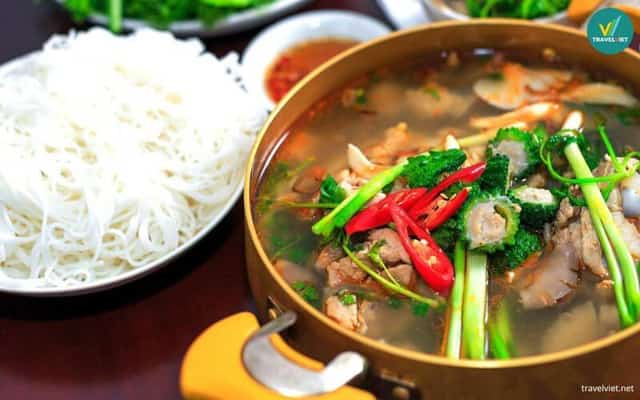 Lẩu lá khổ qua rừng