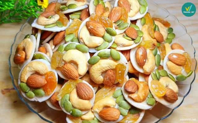 Bánh hạt điều