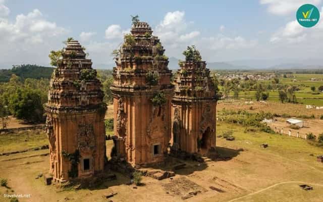 Duong Long Tower