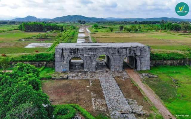 Thành Nhà Hồ