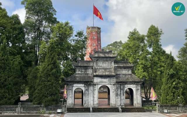 Sơn T&acirc;y Ancient Citadel