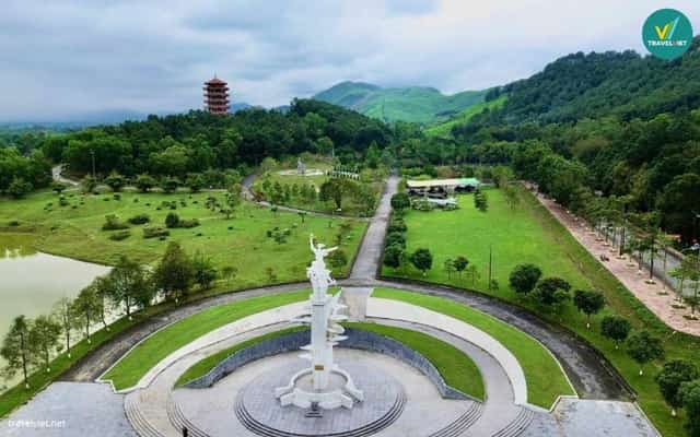 Khu di tích Ngã ba Đồng Lộc