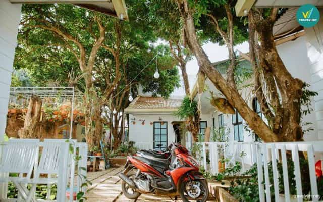 Hani House