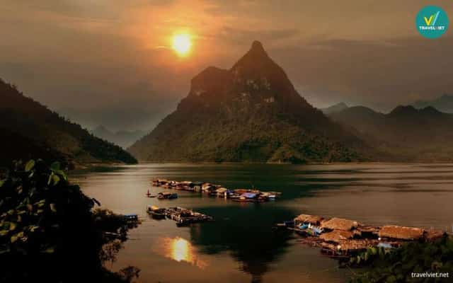 Khu du lịch Núi Dùm – Cổng Trời