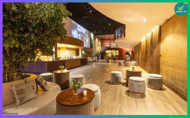 Nên chọn mẫu website khách sạn tại TravelViet không?