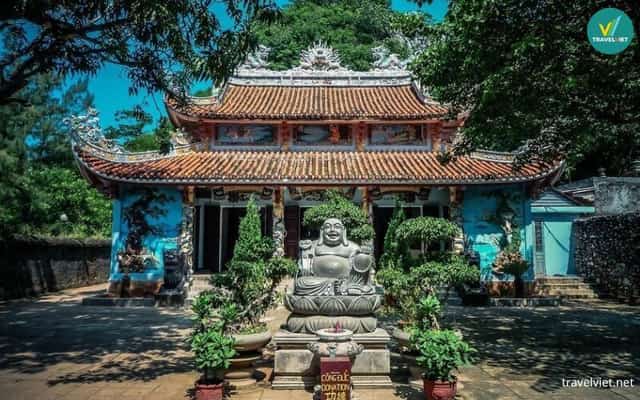 Quốc Tự Tam Thai