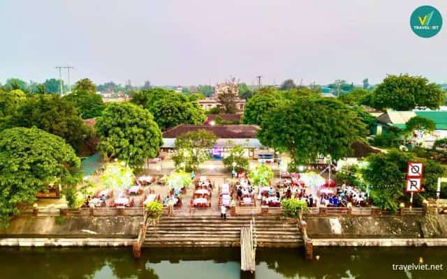 Nhà hàng Hải Sản Bến Xưa