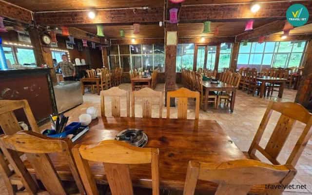Nhà hàng Thác Bạc Sapa