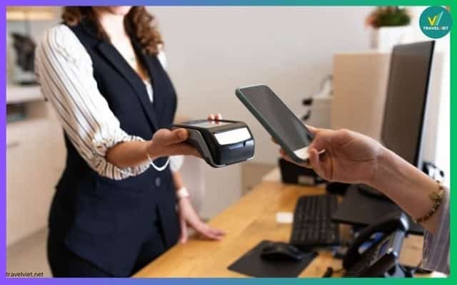 Ứng dụng công nghệ trong bán phòng
