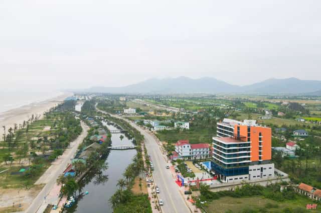 春城旅游区（仙田乡）。