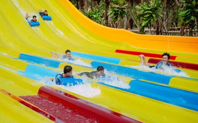 Sun World Vung Tau &ndash; a 15-hectare beachfront water park featuring 20 water games and over 100 slides. Photo: Thanh Son
