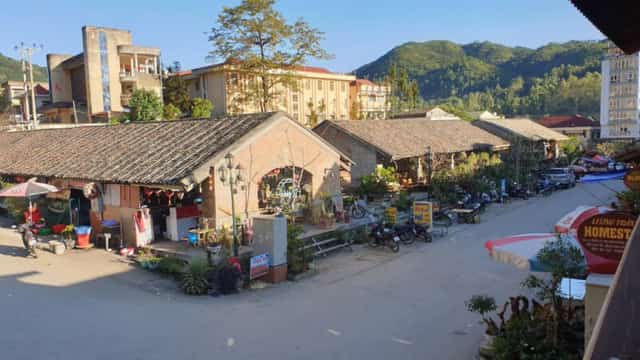 Dong Van Old Town1