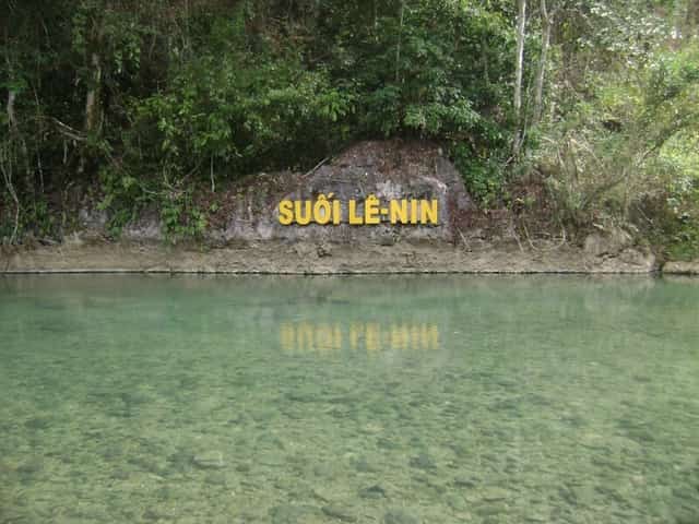 suối lê nin