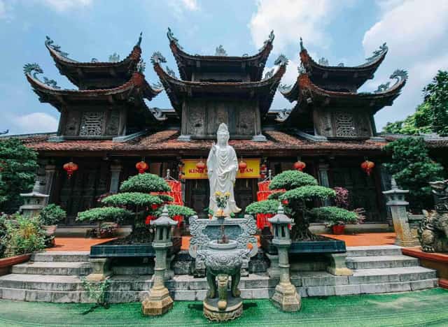 Ngâu寺山门