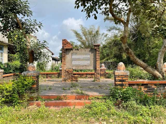 Chau Sa Ancient Citadel