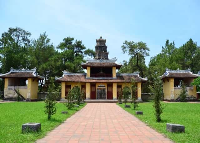 Tam Quan Gate