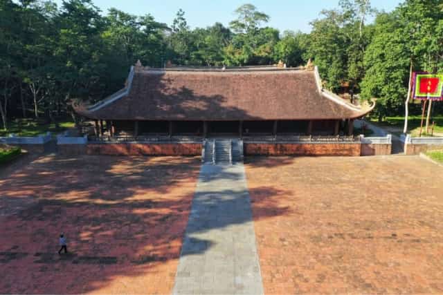 Sân Rồng