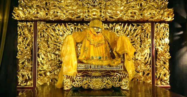 Chính điện