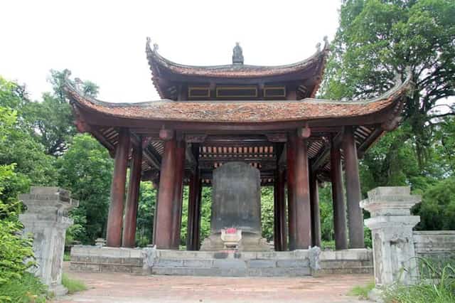 Hệ thống bia đá cổ