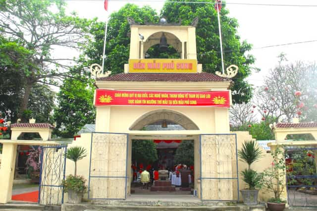 Đền Mẫu Phủ Sung