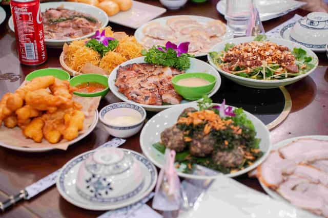 Nhà hàng Trường Sơn