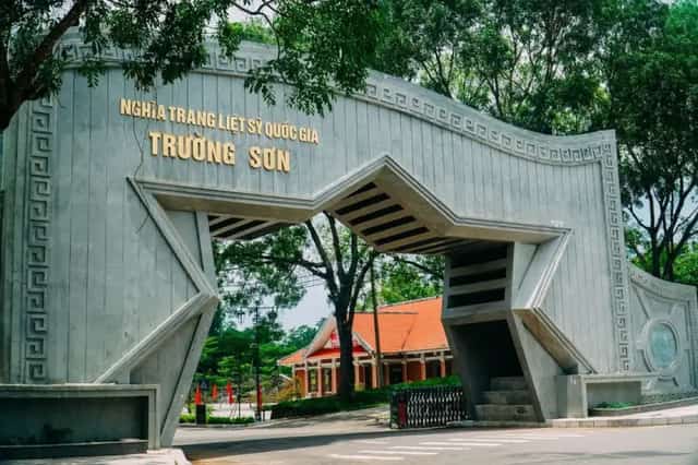 Nghĩa trang liệt sĩ Trường Sơn Quảng Trị