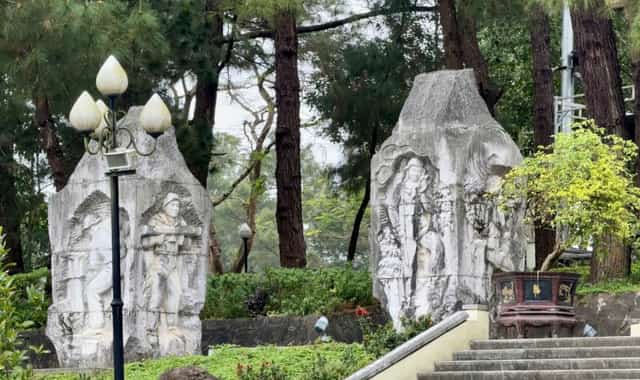 Khu Phù Điêu và Tượng Đài Chiến Công